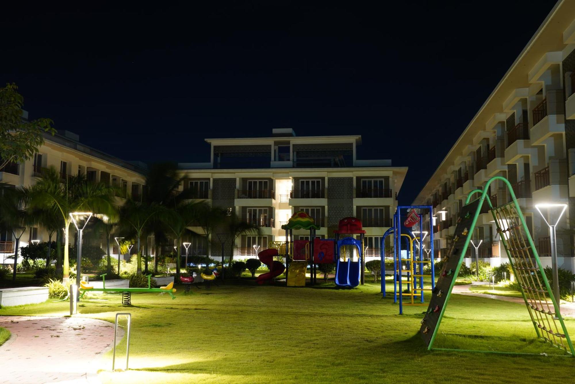 Palm Regal Resort Gopalpur  Exterior photo